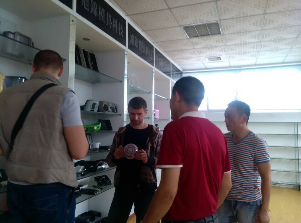 九州(中国)成交俄罗斯客户,注塑模具加工【图】 九州(中国)成交俄罗斯客户,注塑模具加工【图】