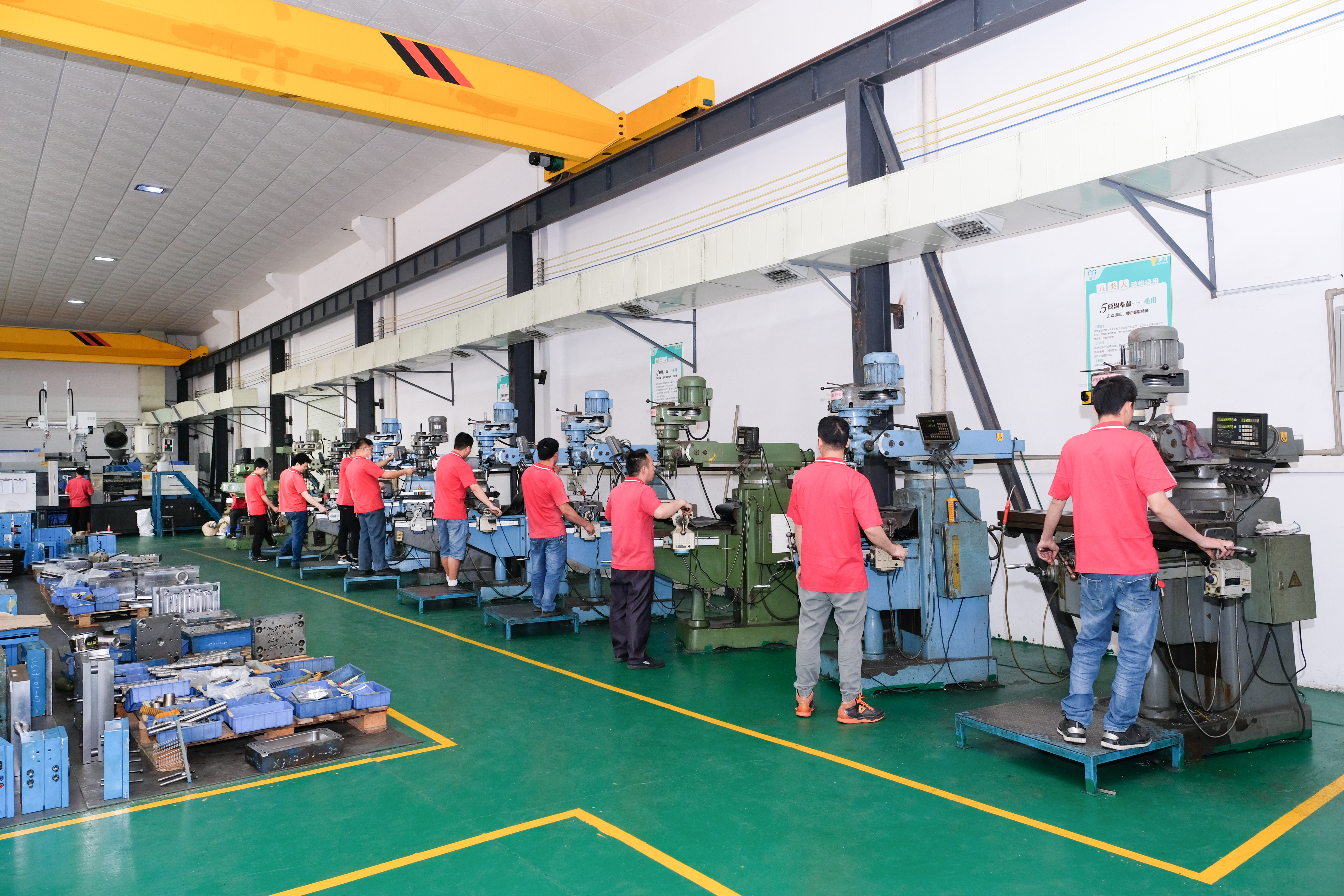 九州(中国)注塑模具铣床加工