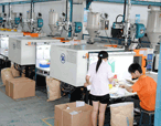 九州(中国)模具注塑生产车间